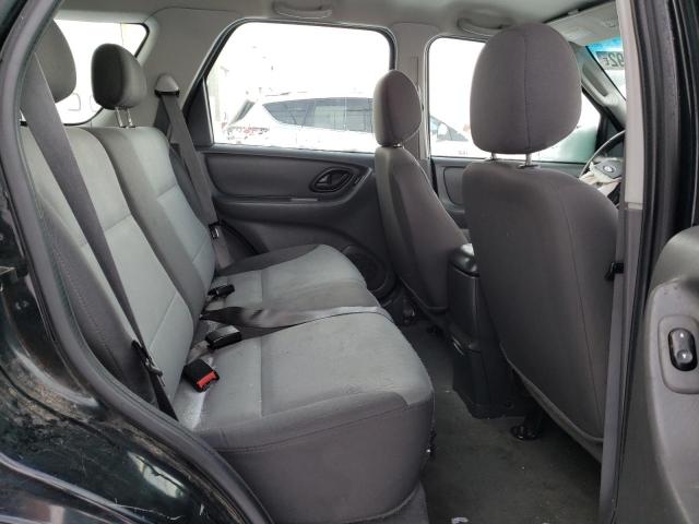 Photo 11 from auction – 2004 FORD ESCAPE XLS with VIN 1FMYU92104KB41772