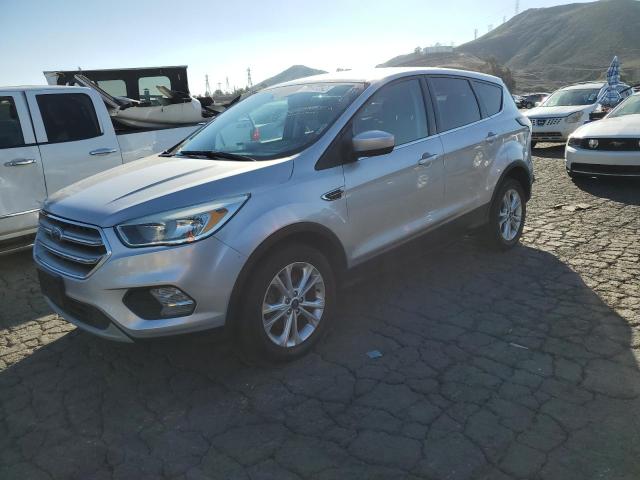 FORD ESCAPE SE 2017 مع رقم تعريف المركبة 1FMCU0GD0HUB42343 - صورة من المزاد