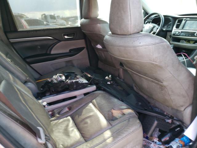 Photo 13 from auction – 2019 TOYOTA HIGHLANDER with VIN 5TDYZRFH8KS366041