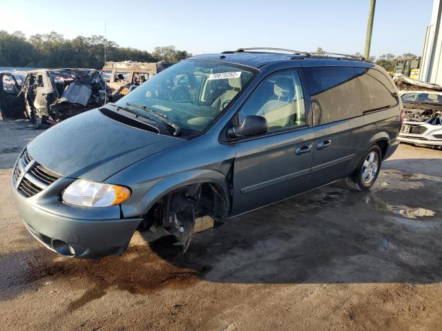 DODGE GRAND CARA 2007 with VIN 2D4GP44L37R165520 - Photo from auction