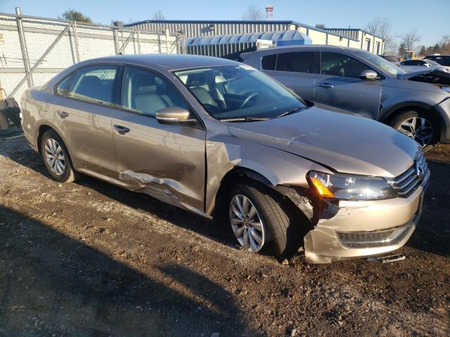 Photo 4 from auction – 2015 VOLKSWAGEN PASSAT S with VIN 1VWAT7A35FC025882