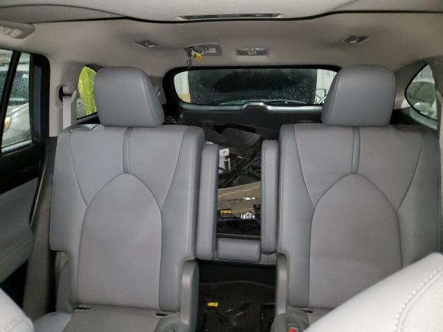 Photo 10 from auction – 2022 TOYOTA HIGHLANDER with VIN 5TDDZRBH2NS181864