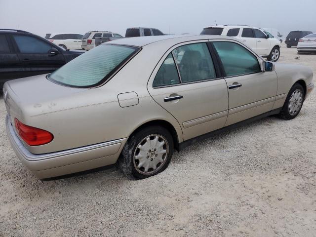 Photo 3 from auction – 1999 MERCEDES-BENZ E 320 with VIN WDBJF65H6XA722113