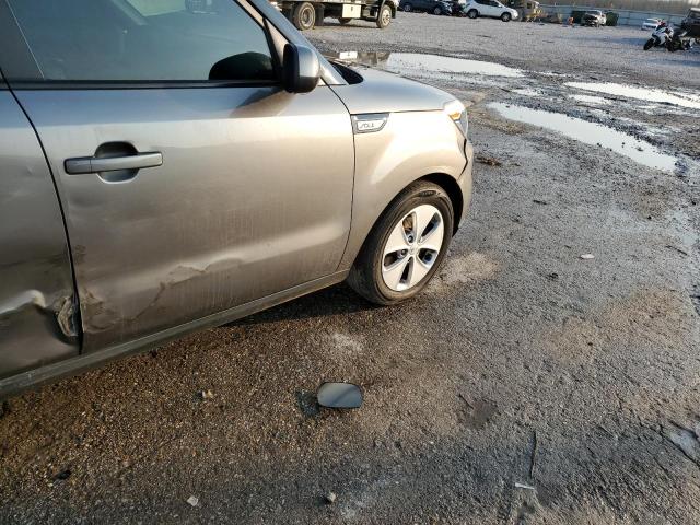 Photo 13 from auction – 2016 KIA SOUL with VIN KNDJN2A23G7373701