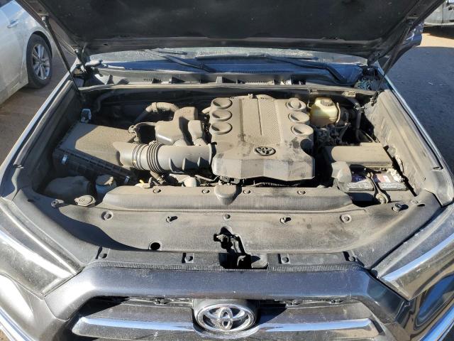 Photo 12 from auction – 2018 TOYOTA 4RUNNER SR with VIN JTEBU5JR8J5494812