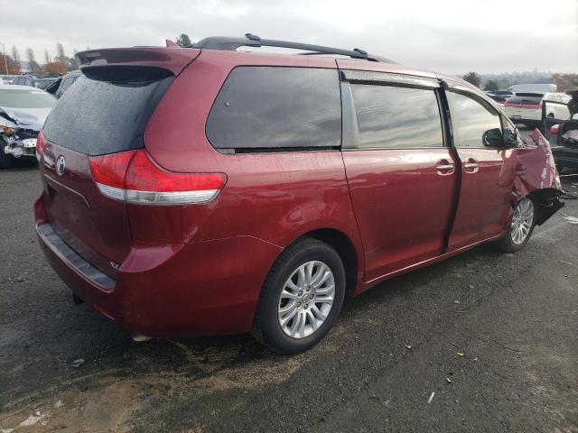 Photo 3 from auction – 2011 TOYOTA SIENNA XLE with VIN 5TDYK3DC8BS140512