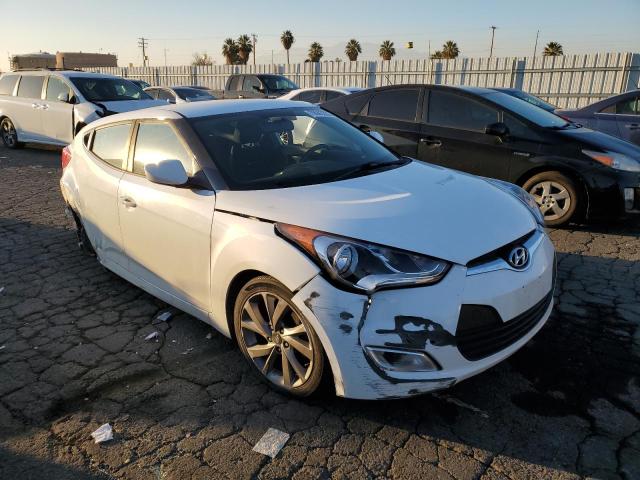 Photo 4 from auction – 2017 HYUNDAI VELOSTER with VIN KMHTC6AD2HU311132