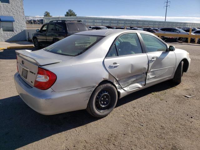 Photo 3 from auction – 2004 TOYOTA CAMRY LE with VIN 4T1BF30KX4U581964