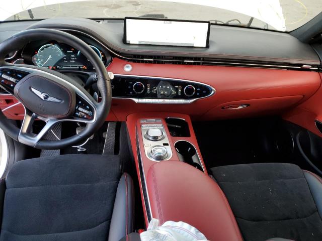 Photo 8 from auction – 2022 GENESIS GV70 BASE with VIN KMUMCDTC3NU037806