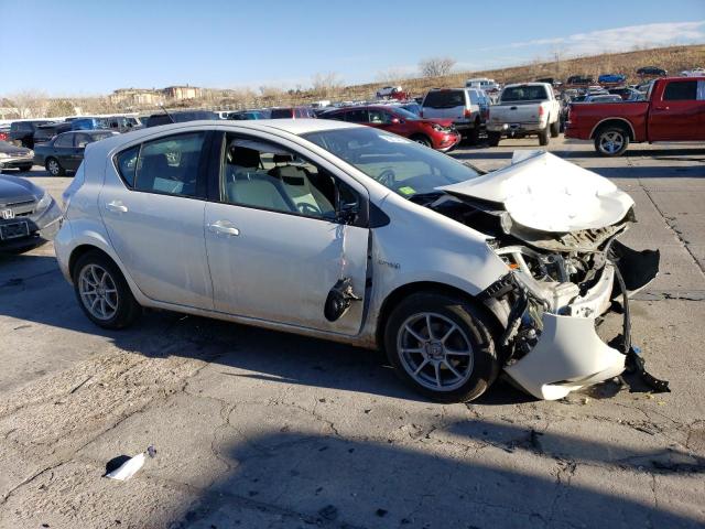 Photo 4 from auction – 2012 TOYOTA PRIUS C with VIN JTDKDTB30C1015764
