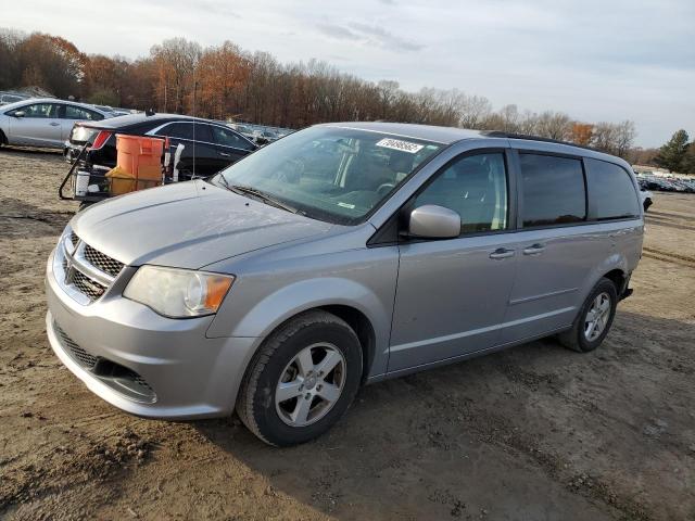 DODGE UK 2013 with VIN 2C4RDGCG8DR582261 - Photo from auction