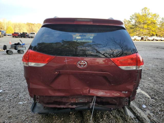 Photo 6 from auction – 2013 TOYOTA SIENNA XLE with VIN 5TDYK3DC0DS332722