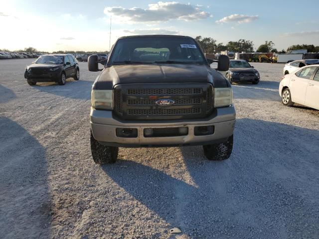 Photo 5 from auction – 2005 FORD EXCURSION with VIN 1FMNU44S55EC43306