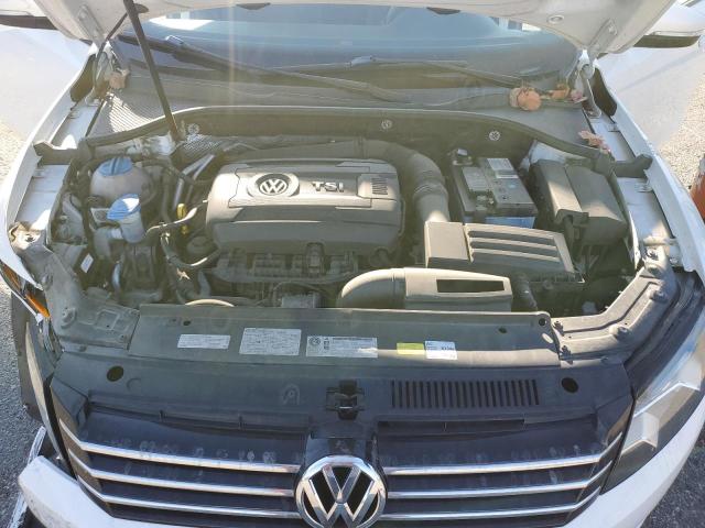 Photo 11 from auction – 2014 VOLKSWAGEN PASSAT S with VIN 1VWAT7A35EC047203