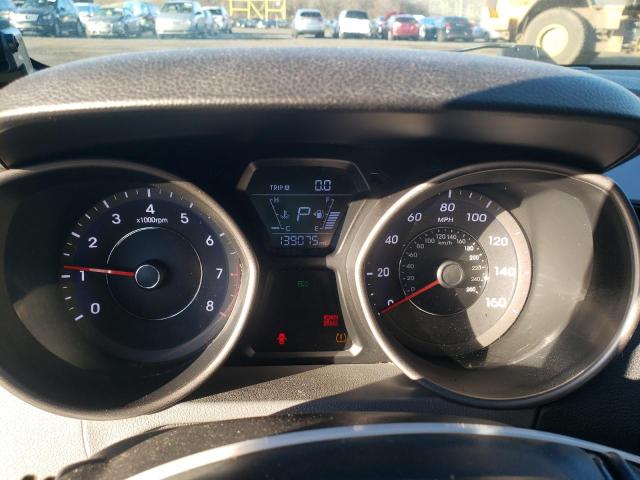 Photo 9 from auction – 2016 HYUNDAI ELANTRA SE with VIN 5NPDH4AE1GH722196