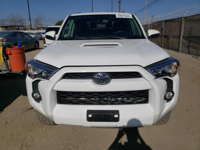 Photo 5 from auction – 2017 TOYOTA 4RUNNER SR with VIN JTEBU5JR0H5450281