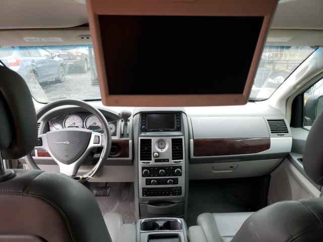 Photo 8 from auction – 2010 CHRYSLER TOWN & COU with VIN 2A4RR5DX9AR345286