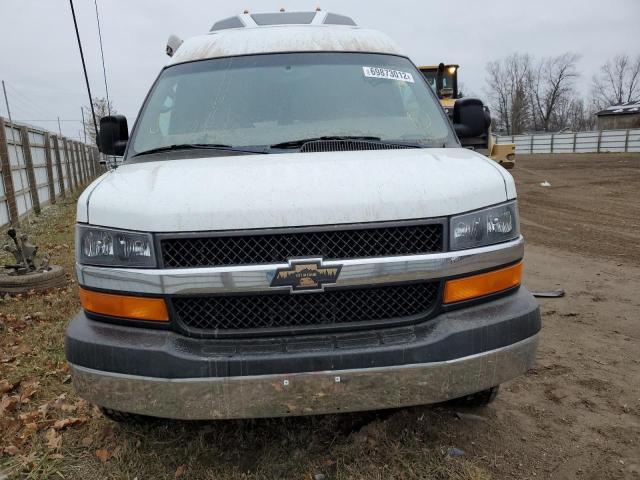 Photo 5 from auction – 2004 CHEVROLET EXPRESS G3 with VIN 1GCHG39U941248141