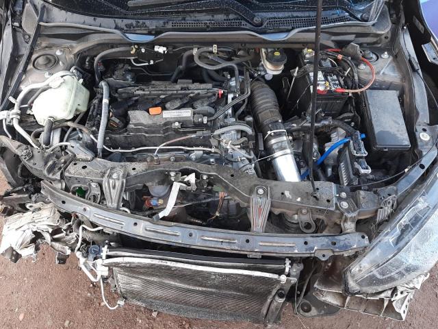 Photo 11 from auction – 2018 HONDA CIVIC LX with VIN 2HGFC2F53JH539694