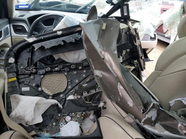Photo 8 from auction – 2015 HYUNDAI GENESIS 5. with VIN KMHGN4JF6FU017232
