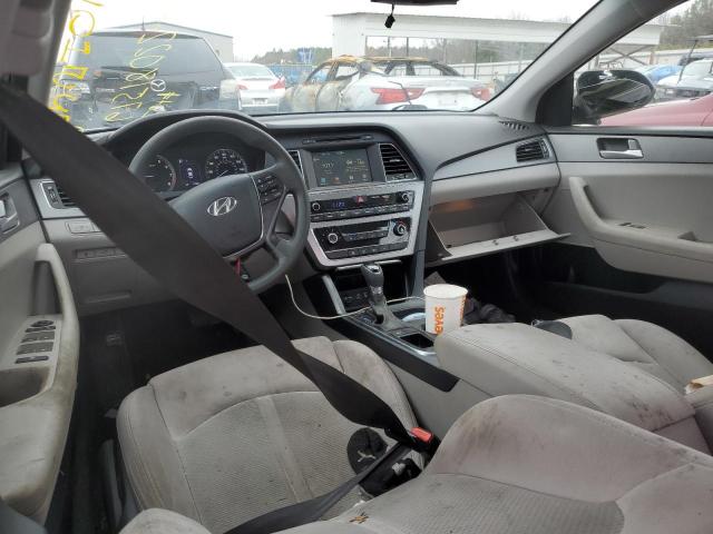 Photo 8 from auction – 2017 HYUNDAI SONATA SE with VIN 5NPE24AF5HH439249