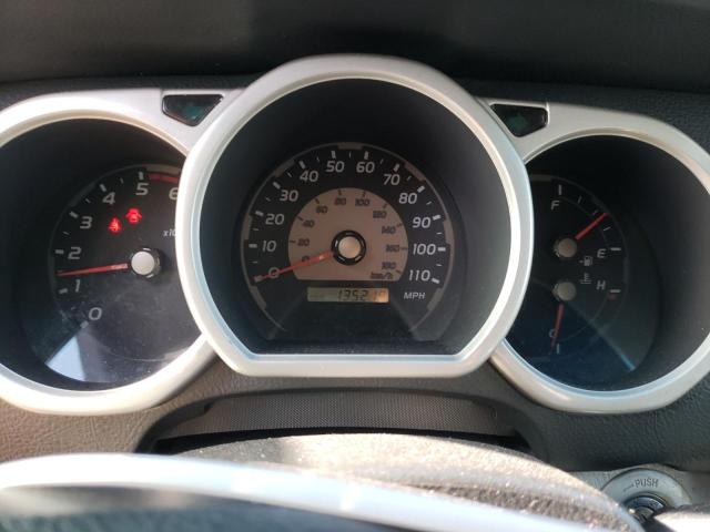 Photo 9 from auction – 2003 TOYOTA 4RUNNER SR with VIN JTEBT14R230007014