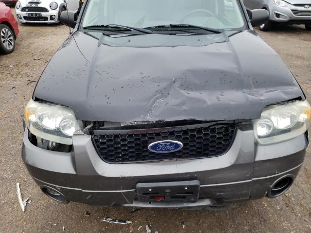 Photo 11 from auction – 2005 FORD ESCAPE XLT with VIN 1FMYU03175KA47139