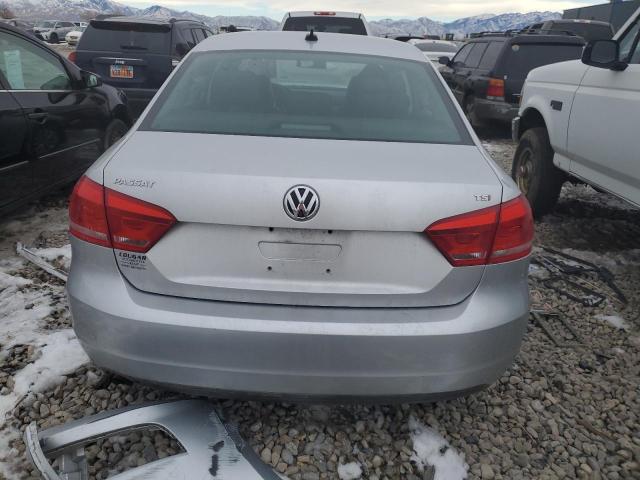 Photo 6 from auction – 2015 VOLKSWAGEN PASSAT S with VIN 1VWAT7A34FC036078