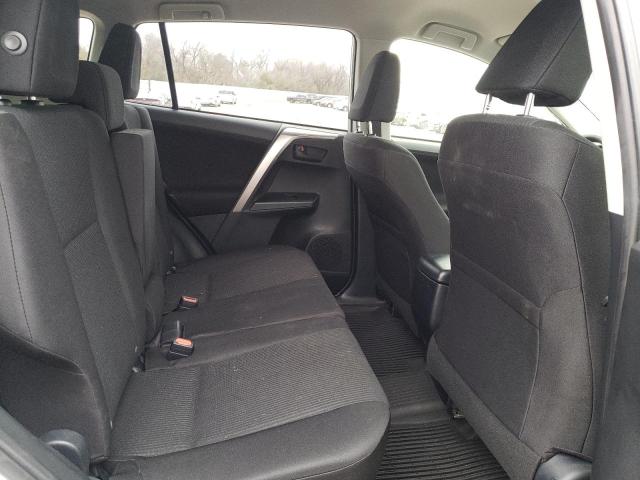 Photo 11 from auction – 2017 TOYOTA RAV4 LE with VIN JTMZFREV5HJ105461