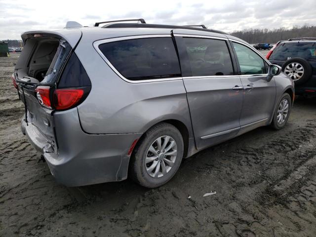 Photo 3 from auction – 2017 CHRYSLER PACIFICA T with VIN 2C4RC1BG2HR587818