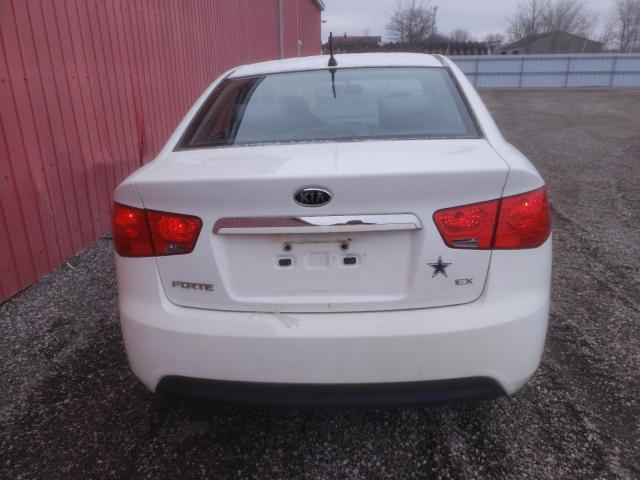 Photo 6 from auction – 2010 KIA FORTE EX with VIN KNAFU4A21A5200974