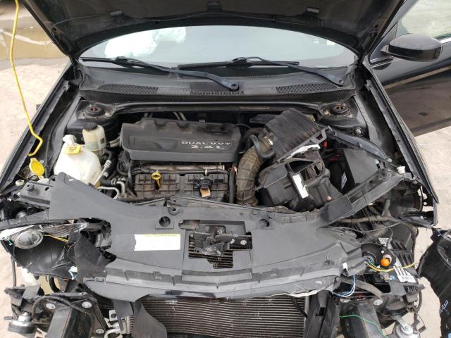 Photo 11 from auction – 2013 CHRYSLER 200 TOURIN with VIN 1C3CCBBB6DN543185