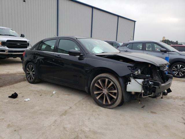 Photo 4 from auction – 2013 CHRYSLER 200 TOURIN with VIN 1C3CCBBB6DN543185