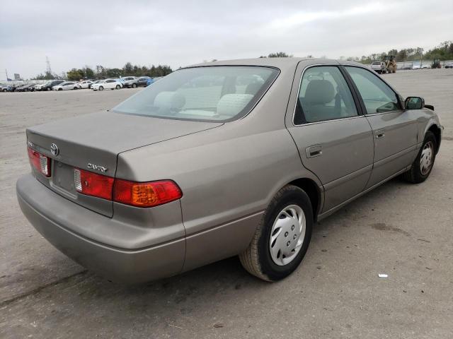 Photo 3 from auction – 2000 TOYOTA CAMRY CE with VIN 4T1BG22K0YU007786