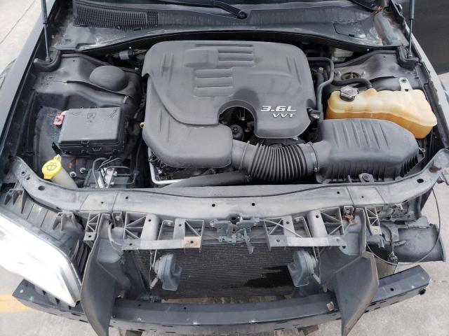 Photo 11 from auction – 2014 CHRYSLER 300 with VIN 2C3CCAAGXEH327809