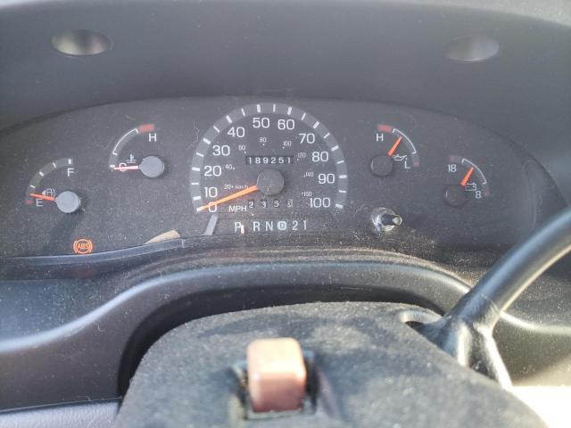 Photo 9 from auction – 1998 FORD ECONOLINE with VIN 1FBSS31L1WHA55228