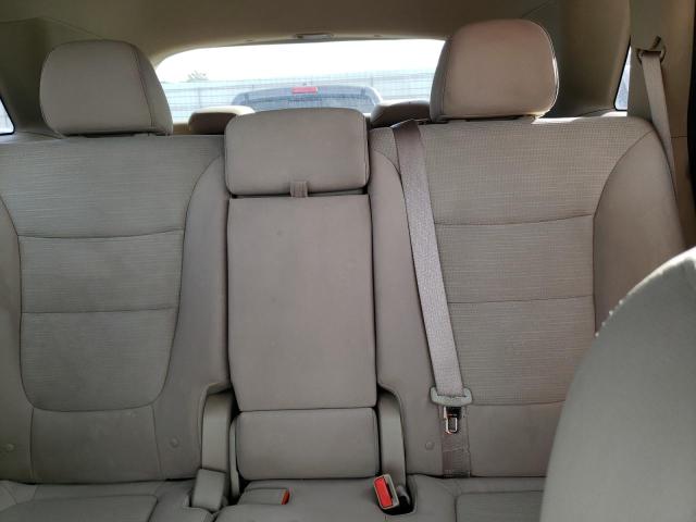 Photo 10 from auction – 2015 KIA SORENTO LX with VIN 5XYKTDA70FG606484
