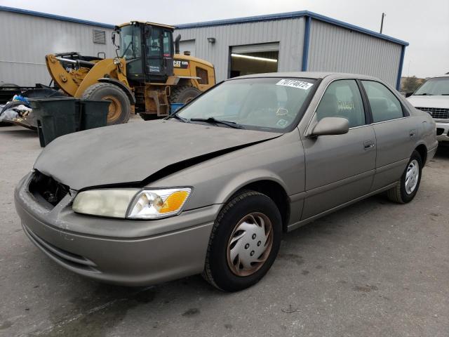 TOYOTA CAMRY CE 2000 with VIN 4T1BG22K0YU007786 - Photo from auction
