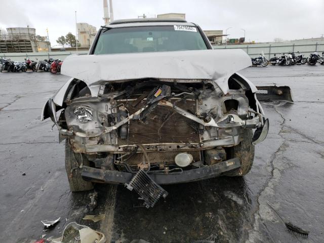 Photo 5 from auction – 2003 TOYOTA SEQUOIA LI with VIN 5TDBT48A53S161269