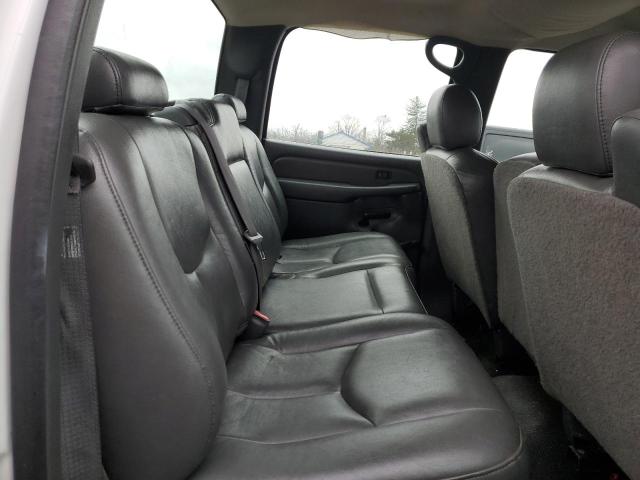 Photo 10 from auction – 2003 CHEVROLET SILVERADO with VIN 1GCHK23U13F184602