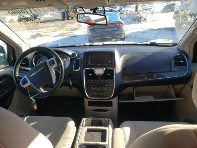 Photo 8 from auction – 2011 CHRYSLER TOWN AND C with VIN 2A4RR5DG6BR720147