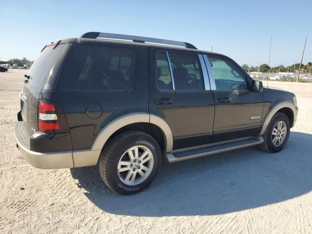 Photo 3 from auction – 2006 FORD EXPLORER E with VIN 1FMEU64E46UA00874