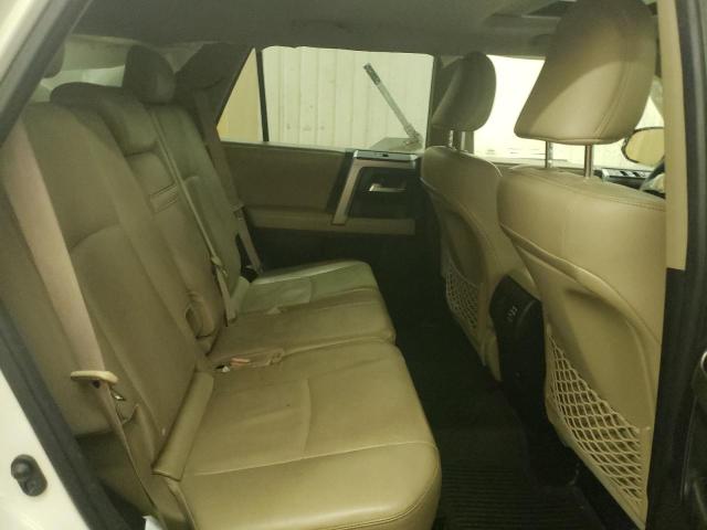 Photo 11 from auction – 2016 TOYOTA 4RUNNER SR with VIN JTEBU5JR3G5385375