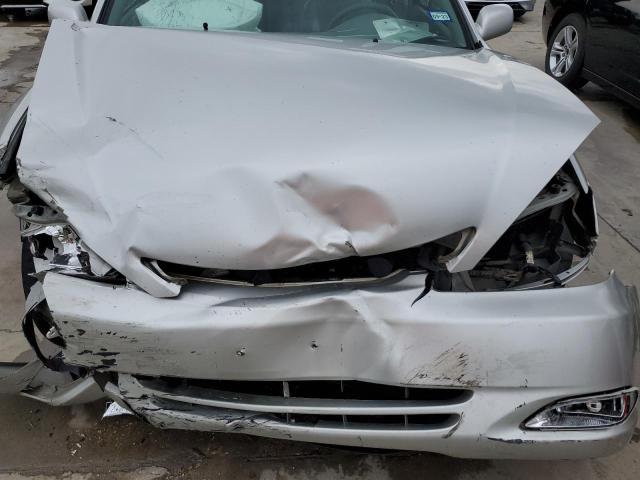 Photo 11 from auction – 2003 TOYOTA CAMRY LE with VIN 4T1BF32K13U542448