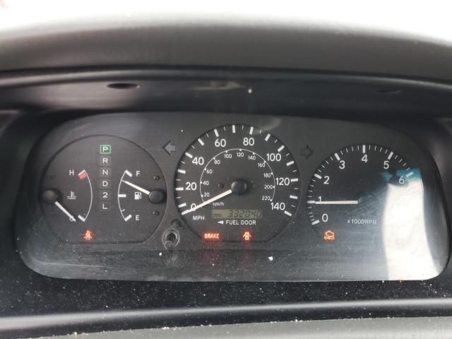 Photo 9 from auction – 2000 TOYOTA CAMRY CE with VIN 4T1BG22K2YU700083