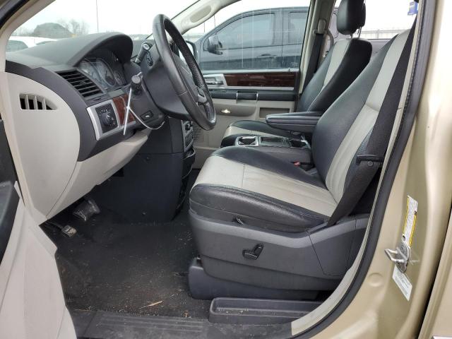 Photo 7 from auction – 2010 CHRYSLER TOWN & COU with VIN 2A4RR8D10AR398665