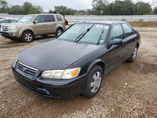 TOYOTA CAMRY CE 2001 with VIN 4T1BG22K01U055374 - Photo from auction