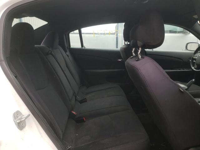 Photo 10 from auction – 2013 CHRYSLER 200 TOURIN with VIN 1C3CCBBB0DN656047