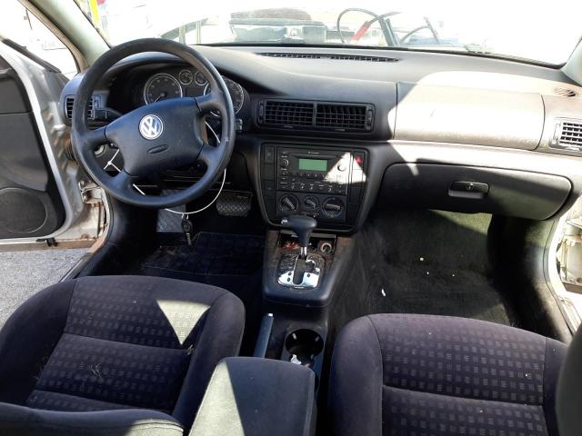 Photo 8 from auction – 2003 VOLKSWAGEN PASSAT GL with VIN WVWMD63B13P279976