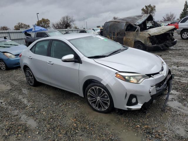 Zdjęcie 4 z aukcji – 2016 TOYOTA COROLLA L z VIN 5YFBURHE3GP462618